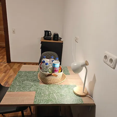 Work And 3 Schlafzimmer 6 Betten Kueche Bad Innenstadt 아파트 뤼덴샤이드