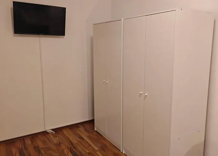 Lejlighed Work And 3 Schlafzimmer 6 Betten Kueche Bad Innenstadt